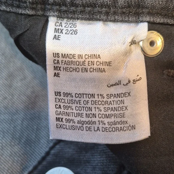 INC Denim Black Distressed High Rise Embroidery Detail Denim Jean Shorts, Size 2 - Picture 14 of 16